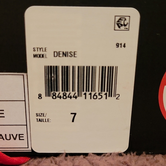 Shoes - Picture 3 of 4